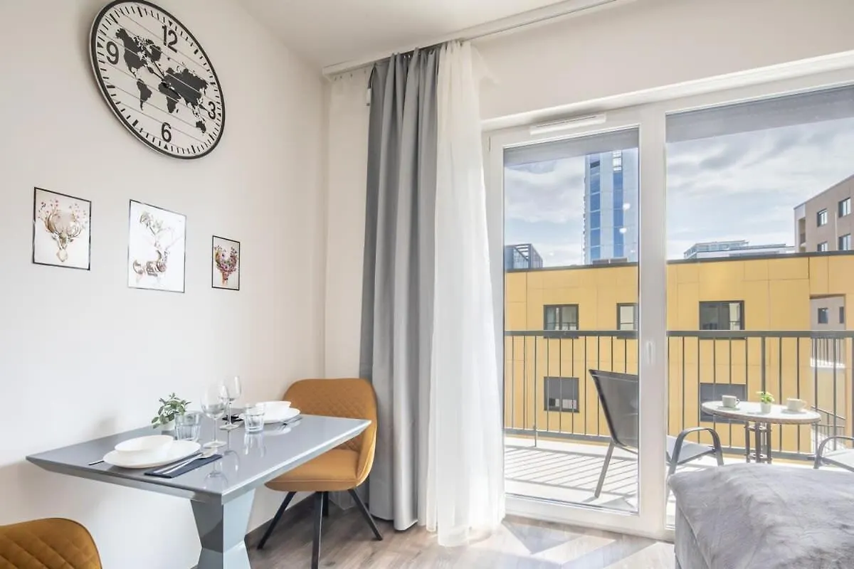 Modern Comfy Stay Next To The River Budapest Apartment